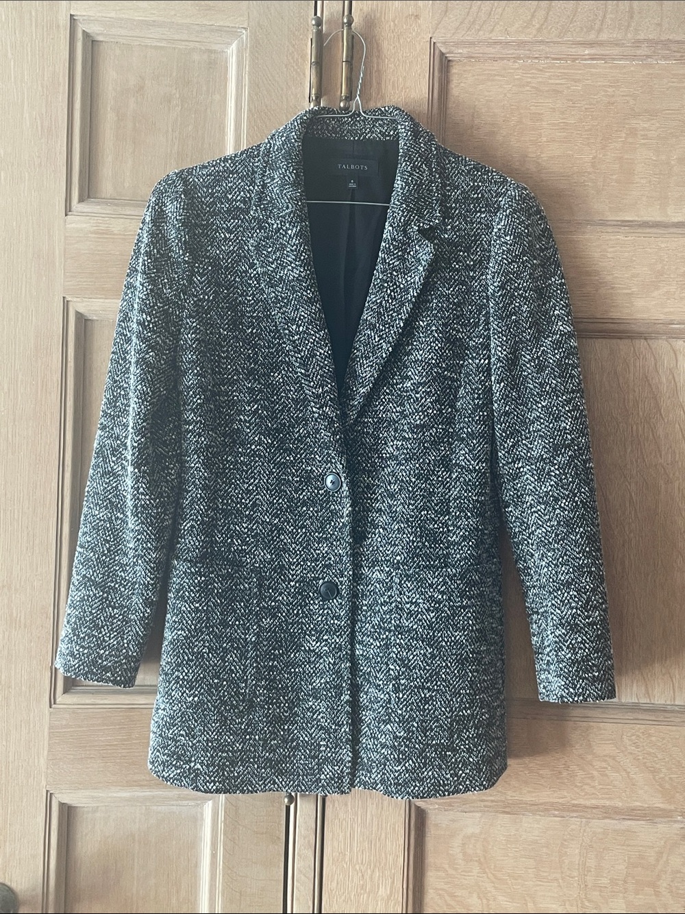 Textured Talbots 2-button Blazer, Size 6